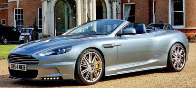 DB9